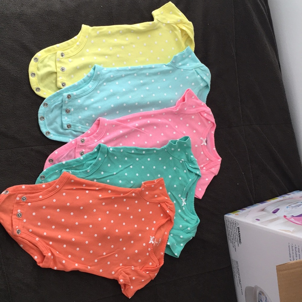 Baby girl 5 piece baby set. 3 months